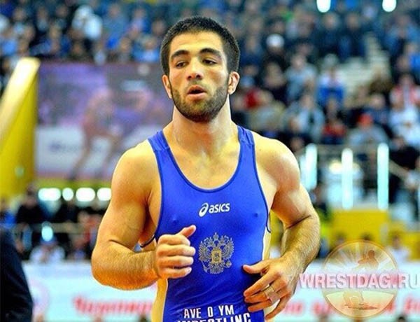 Ильяс Бекбулатов, вольный борец (65 кг), чемпион России – 2015.