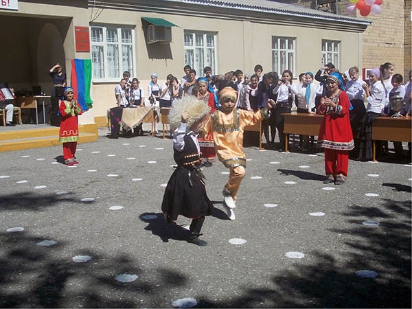 Осенние праздники отмечаются  в городе с особым размахом