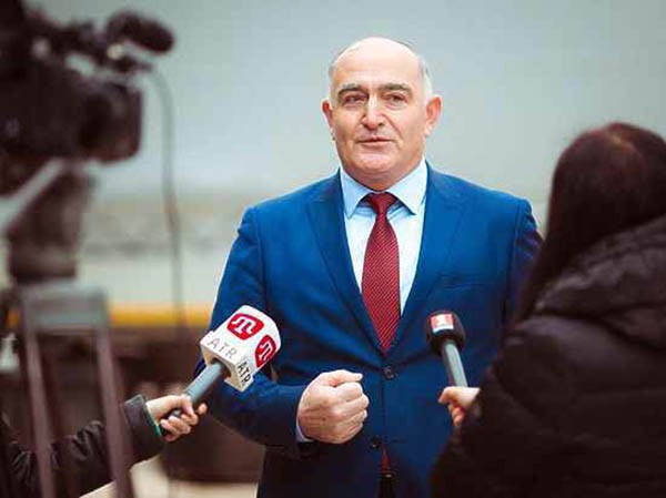 Алибек Алиев – свой кандидат в депутаты!