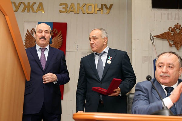 Вслед за главой Дагестана в республике сменяются министр ВД по РД и прокурор 