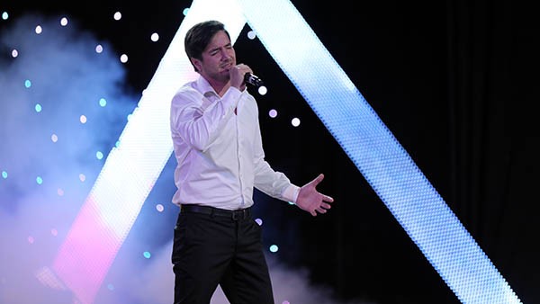 Порадовал гостей песнями победитель шоу «Голос» на Первом канале Селим Алахяров