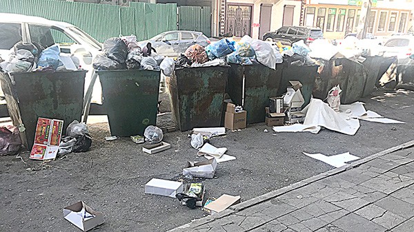 Четверг. 2 июля. Регоператор пока не справляется с производимыми объемами мусора в Махачкале