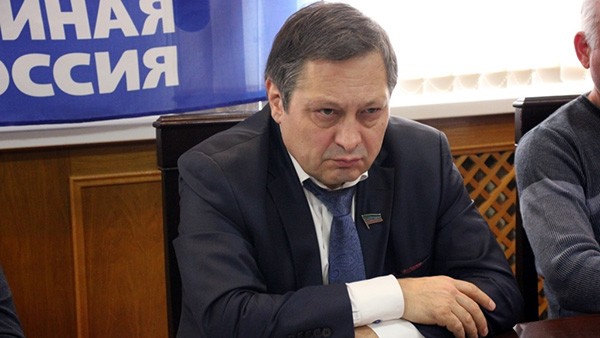 Мухтар Оздеаджиев стал главным возмутителем спокойствия на сессии