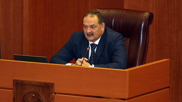 Врио главы РД Сергей Меликов уверен, что выборы прошли по закону, хотя согласен с критикой СМИ 