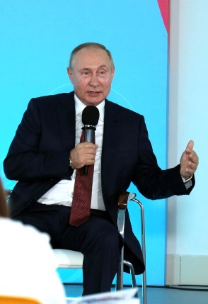 Владимир Путин увидел в Дагестане то,  что должен был увидеть
