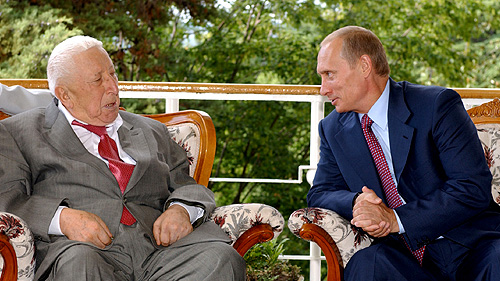 На приглашение на 100-летие Расула Гамзатова Путин отреагировал тёплыми словами