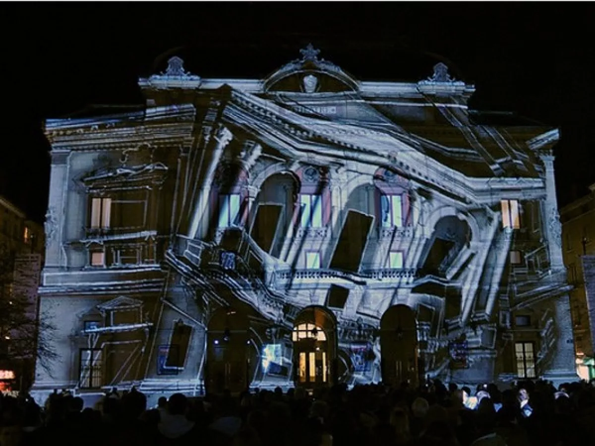 Уникальное 3D mapping show в Махачкале в День народного единства | Черновик